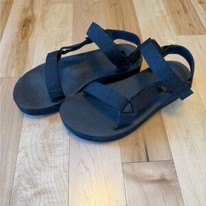 Teva Midform Sandals